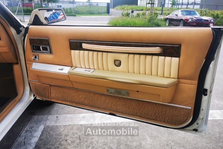 Chrysler Le Baron CABRIOLET - WOODY - TURBO - <small></small> 12.500 € <small>TTC</small> - #32