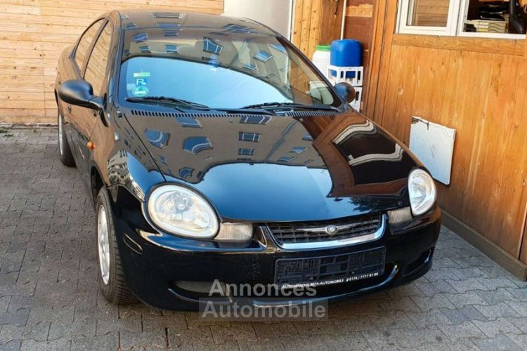 Chrysler Neon 2002 2.0, Allwetterreifen, Tüv 06-2025 - <small></small> 980 € <small>TTC</small> - #1