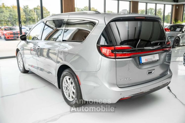 Chrysler Pacifica 2021 3,6 TOURING L PLUS 8 SITZ LED VOLL - <small></small> 32.990 € <small>TTC</small> - #18