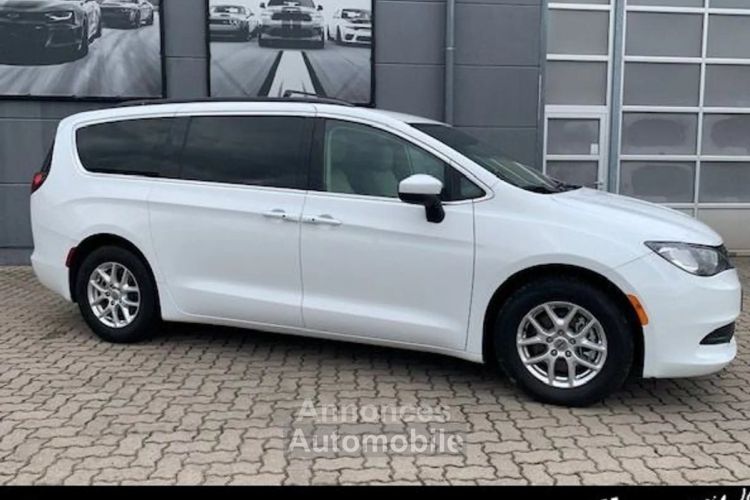 Chrysler Pacifica 2021 3.6 V6 Leder 7-Sitzer Automatik Unfallfrei CARFAX - <small></small> 35.989 € <small>TTC</small> - #1