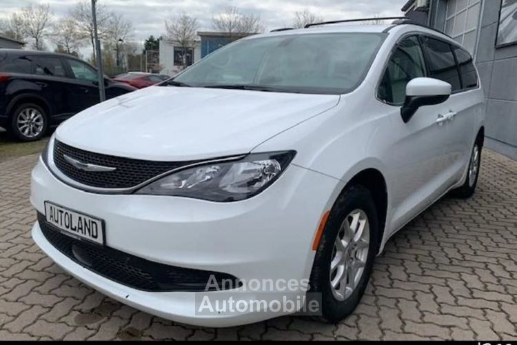 Chrysler Pacifica 2021 3.6 V6 Leder 7-Sitzer Automatik Unfallfrei CARFAX - <small></small> 35.989 € <small>TTC</small> - #15