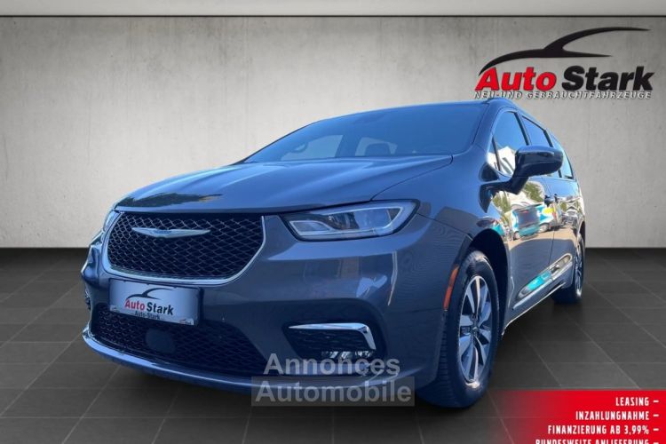 Chrysler Pacifica 2021 3,6°Plug-in-Hybrid°7 Sitzer°Fond Entertainment°uvm - <small></small> 42.990 € <small>TTC</small> - #1