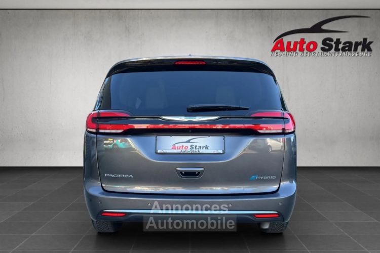 Chrysler Pacifica 2021 3,6°Plug-in-Hybrid°7 Sitzer°Fond Entertainment°uvm - <small></small> 42.990 € <small>TTC</small> - #8