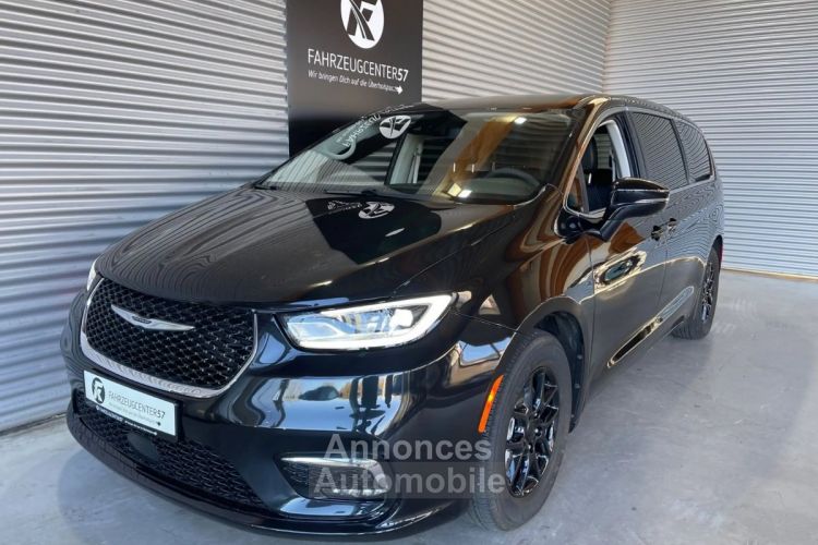 Chrysler Pacifica 2023 3.6L V6/7-SITZER/360°/CARPLAY/ACC - <small></small> 39.999 € <small>TTC</small> - #10