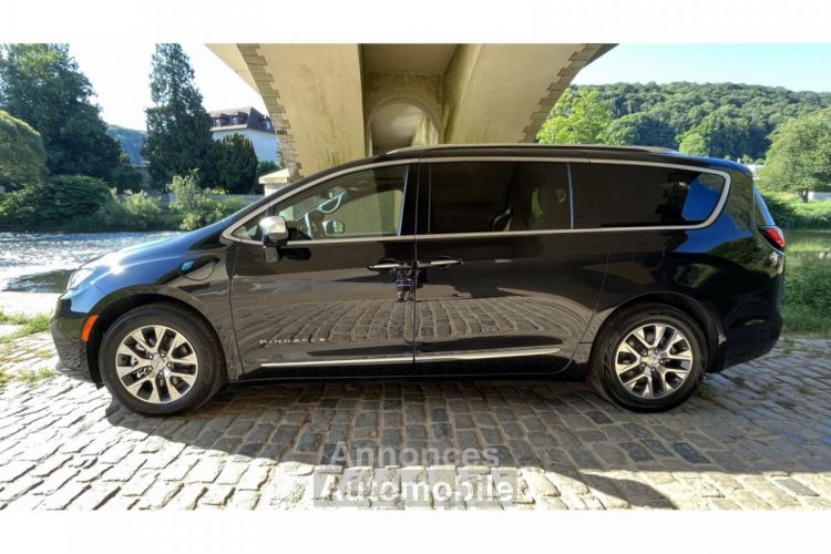 Chrysler Pacifica Limited Pinnacle Hybrid DVD FULL - <small></small> 79.650 € <small></small> - #3