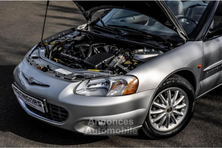 Chrysler Sebring Cabriolet 2.7i V6 - BVA 2001 LX - <small></small> 13.900 € <small>TTC</small> - #9