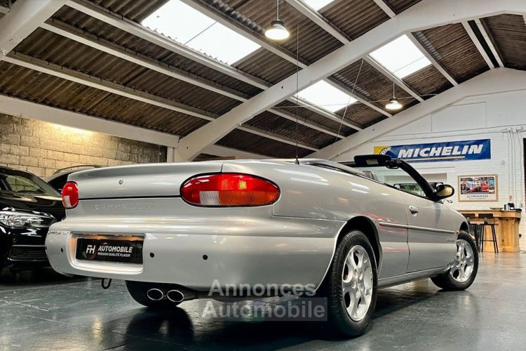 Chrysler Stratus Cabriolet 2.5L V6 163 ch 58 200 kms Carnet et historique Distribution neuve État collection - <small></small> 9.980 € <small>TTC</small> - #3