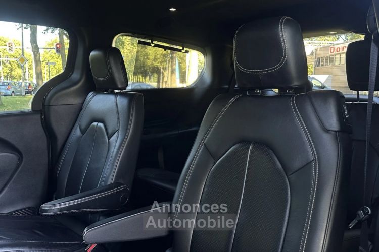 Chrysler Voyager 2018 3.6 Benzine Touring S - <small></small> 38.900 € <small>TTC</small> - #10