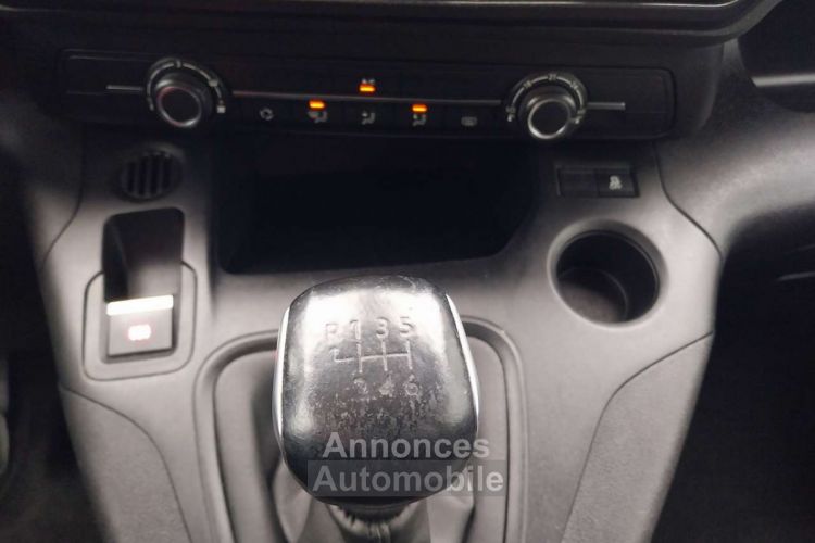 Citroen Berlingo 1.2 Feel -AIRCO-GPS-CAMERA-BLEUTOOTH-GARANTIE- - <small></small> 14.990 € <small>TTC</small> - #17