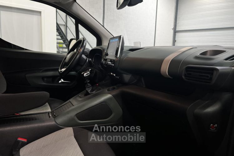 Citroen Berlingo 1.2 PURETECH 110 CH TAILLE M SHINE PACK XTR - <small></small> 15.990 € <small>TTC</small> - #16