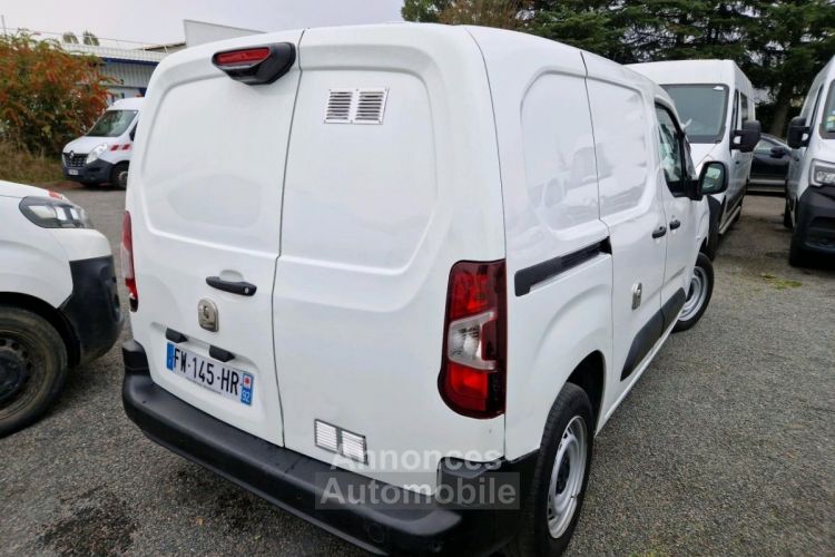 Citroen Berlingo 1.5 BlueHDi 100  FOURGON M Driver 650kg 3 PLACES CAMERA GPS - <small></small> 14.970 € <small></small> - #2