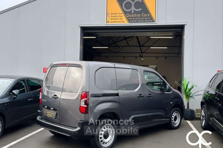 Citroen Berlingo 1.5 DIESEL 3PL TVAC CAR PLAY GRAND ECRAN - <small></small> 18.490 € <small>TTC</small> - #24