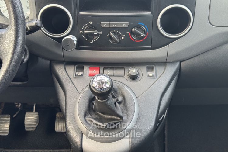 Citroen Berlingo 1.6 BLUE HDI FEEL Distri Ok/révision Ok/4 Pneus Neufs - <small></small> 10.990 € <small></small> - #13