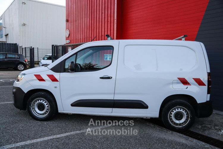 Citroen Berlingo 1.6 BlueHDi 100 Fourgon M Club 650 kg - <small></small> 13.970 € <small></small> - #19