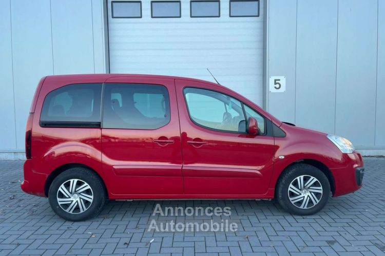 Citroen Berlingo 1.6 BlueHDi Feel 7 PLACES -CAMERA -GARANTIE 12 M - <small></small> 15.990 € <small>TTC</small> - #7