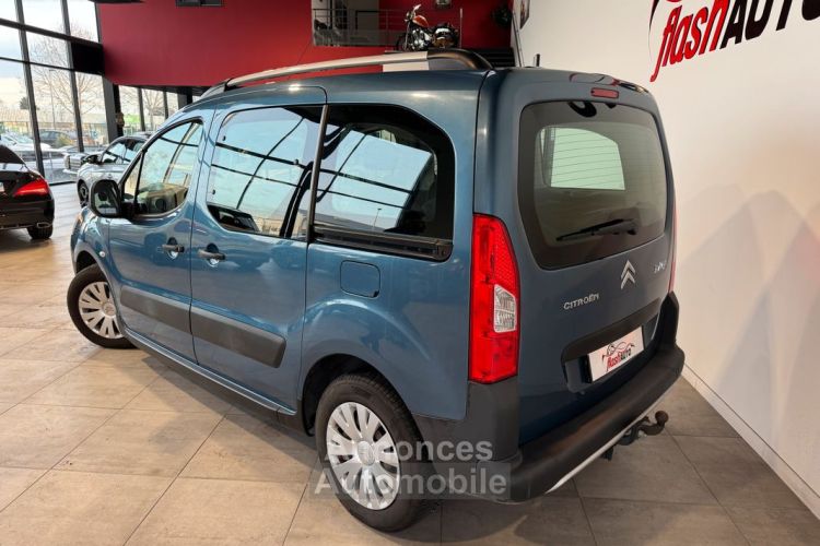 Citroen Berlingo 1.6 HDi 92cv ROSSIGNOL-ATTELAGE-2011 - <small></small> 5.900 € <small>TTC</small> - #3