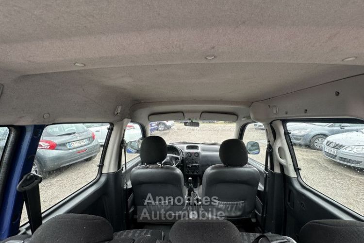 Citroen Berlingo 1.6 HDI75 4P - <small></small> 3.499 € <small>TTC</small> - #16