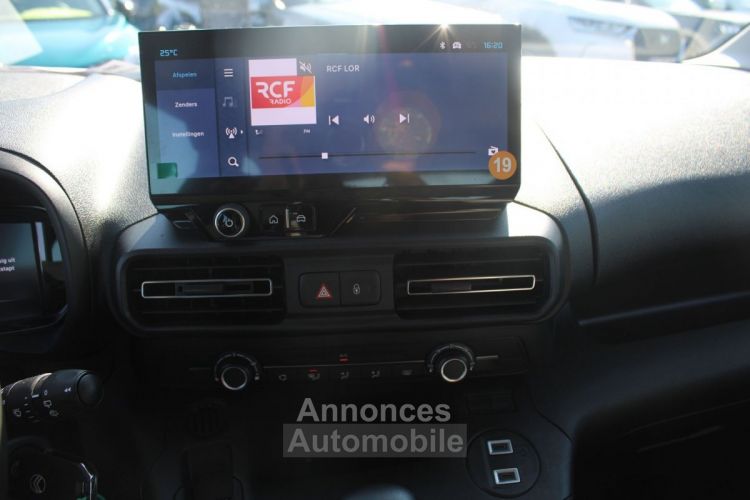 Citroen Berlingo 5 XL PLUS BLUE HDI 130 CV GPS CARPLAY CAMÉRA I-COKPIT FULL LED BLUETOOTH RÉGULATEUR - <small></small> 26.990 € <small>TTC</small> - #14