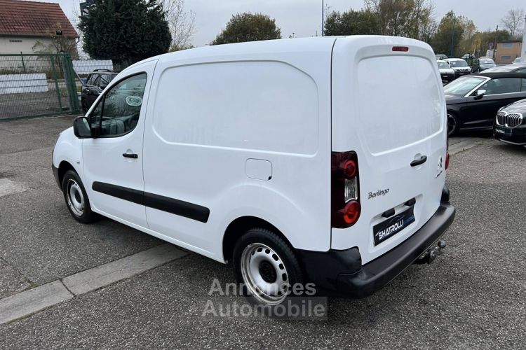 Citroen Berlingo Citroën 1.6 BlueHDi 100ch 1erMain 3Places Clim Régulateur Attelage - <small></small> 9.200 € <small>TTC</small> - #6