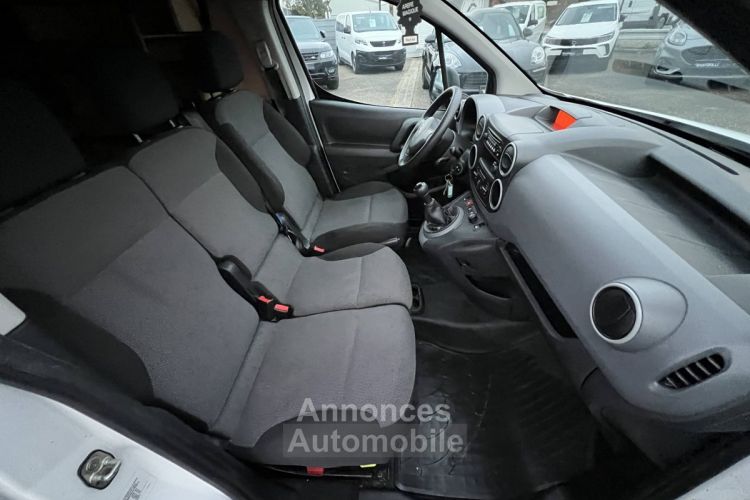 Citroen Berlingo Citroën 1.6 BlueHDi 100ch 1erMain 3Places Clim Régulateur Attelage - <small></small> 9.200 € <small>TTC</small> - #11