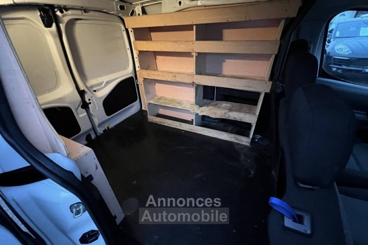 Citroen Berlingo Citroën 1.6 BlueHDi 100ch 1erMain 3Places Clim Régulateur Attelage - <small></small> 9.200 € <small>TTC</small> - #18