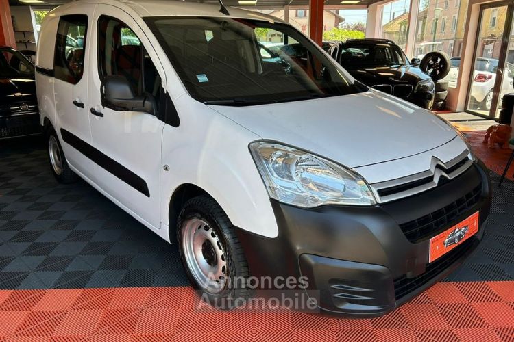 Citroen Berlingo Citroën 3 Places 1.6 BLUEHDI 100 CONFORT TVA Récupérable Garantie 12 Mois - <small></small> 7.990 € <small>TTC</small> - #1