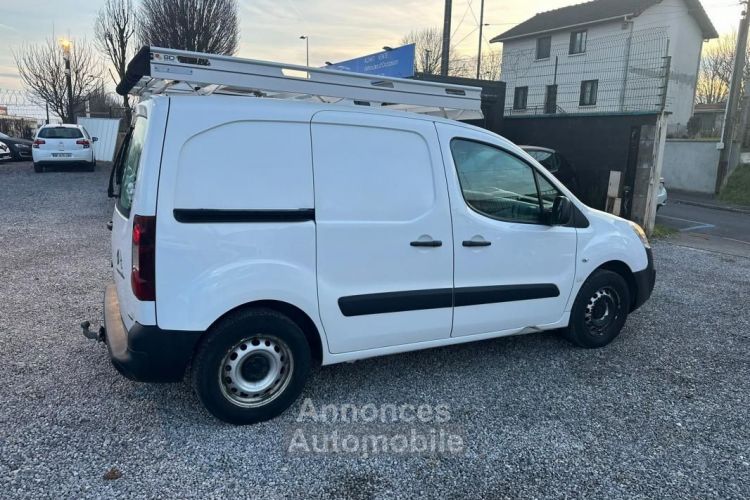 Citroen Berlingo Citroën FOURGON 1.6 BLUEHDi 100 CONFORT 5P GALLERIE 1 ERE MAIN - <small></small> 6.990 € <small>TTC</small> - #4