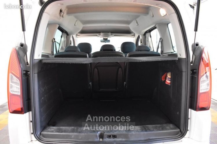 Citroen Berlingo Citroën GENERATION-II COMBI 1.2 110ch FAMILIALE APPLE CARPLAY ENTRETIEN COMPLET SUIVI ... - <small></small> 11.390 € <small>TTC</small> - #7