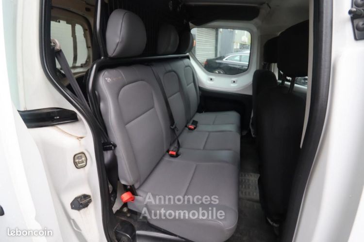 Citroen Berlingo GENERATION-II COMBI 1.6 HDI 90 CH CONFORT + CARPLAY RADAR DE RECUL - <small></small> 7.989 € <small>TTC</small> - #7