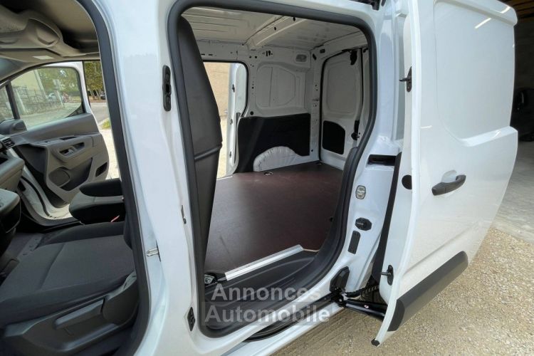 Citroen Berlingo Citroën III M BlueHDi 130ch driver EAT8 - <small></small> 12.960 € <small>TTC</small> - #16