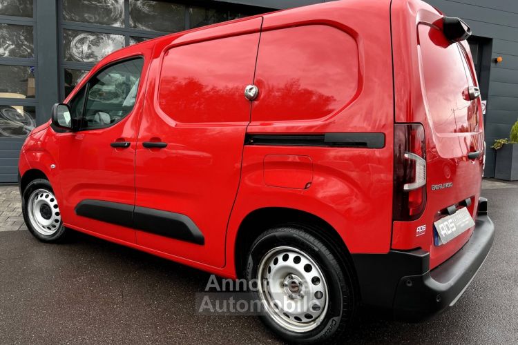 Citroen Berlingo Citroën Kasten Driver M 650 1.5 BlueHDi 130CV BVA8 E6dT / 13325 € HT / À PARTIR DE 192,02 € * - <small></small> 15.990 € <small>TTC</small> - #4