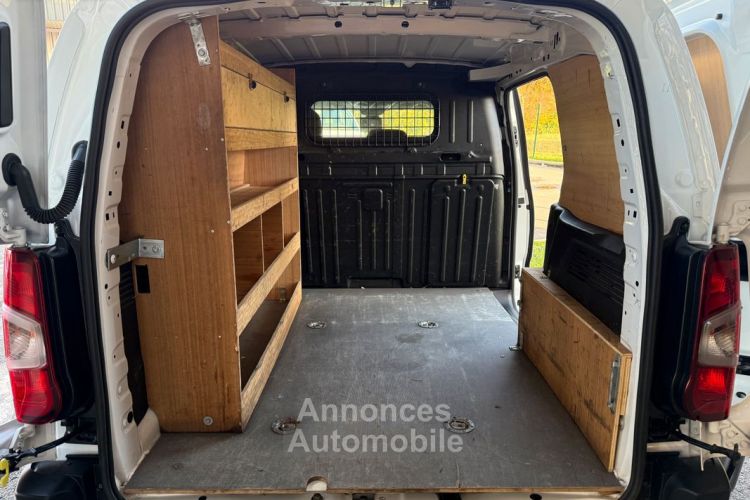 Citroen Berlingo Citroën M 650kg BlueHDi 100ch S&S Driver BVM5 TVA RECUP 1ère main 3 places Entretien complet  GPS Caméra AR + latérale Habillage bois Casier CarPlay & - <small></small> 13.990 € <small>TTC</small> - #5