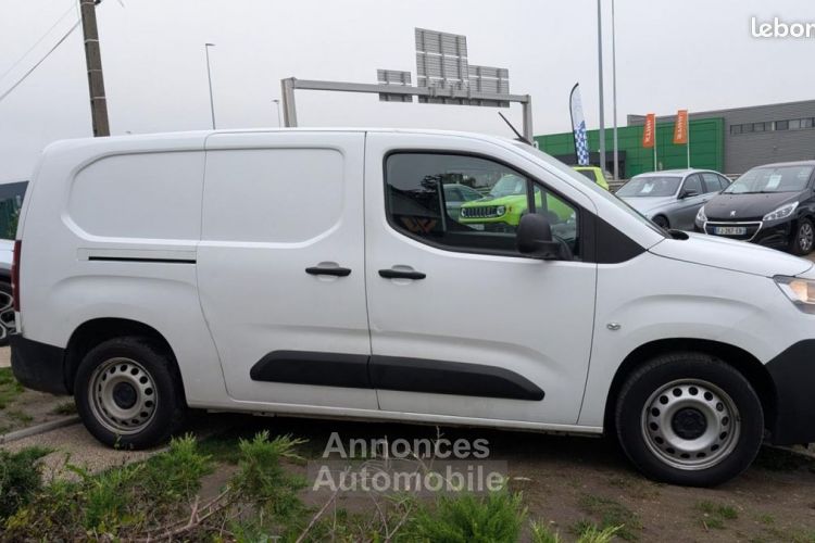 Citroen Berlingo Citroën VU (10 032,19 HT) GENERATION-II FOURGON 1.6 BLUEHDI 100 21L2 XL CLUB TVA RECU... - <small></small> 12.990 € <small>TTC</small> - #14