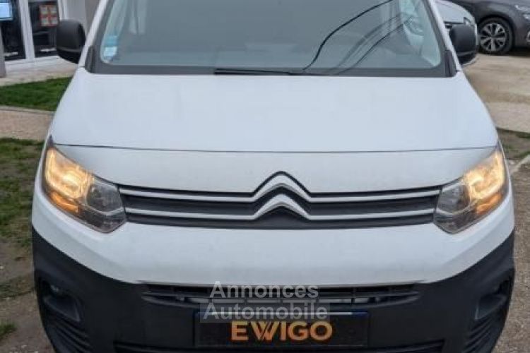 Citroen Berlingo Citroën VU (10 032,19 HT) GENERATION-II FOURGON 1.6 BLUEHDI 100 21L2 XL CLUB TVA RECU... - <small></small> 12.990 € <small>TTC</small> - #17