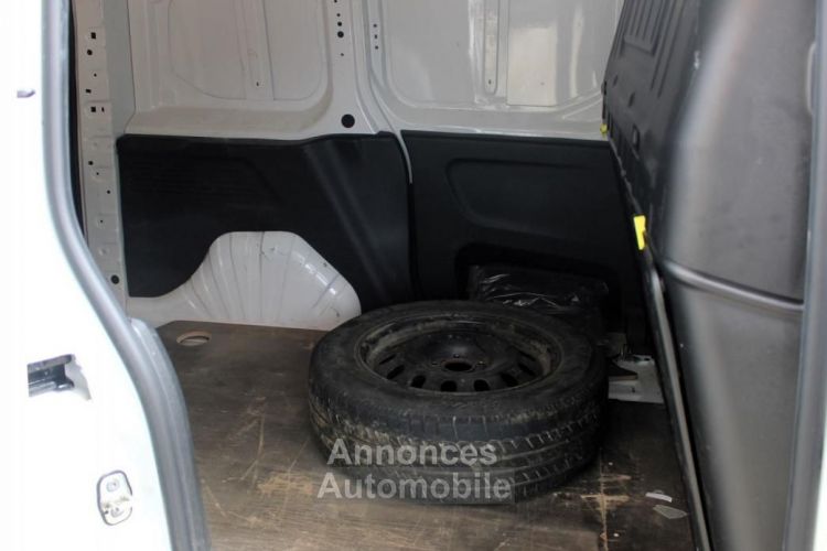 Citroen Berlingo Citroën VU FOURGON 1.5 BLUEHDI 100 Ch 650KG M L1 DRIVER S&S TVA RECUPERABLE - <small></small> 11.990 € <small>TTC</small> - #14