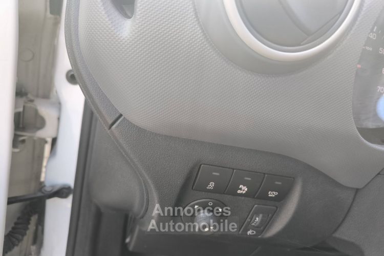 Citroen Berlingo Citroën XL 1.6 100 Business - <small></small> 10.890 € <small>TTC</small> - #8