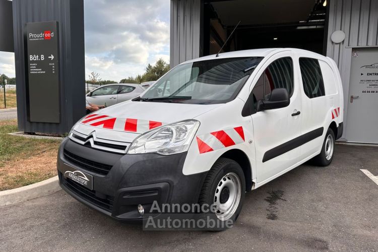 Citroen Berlingo Citroën XL 1.6 BlueHDi 100ch Confort Cabine Approfondie 5 Places TVA RECUPERABLE 1ère main Climatisation Radar de recul Régulateur Antibrouillards AV  - <small></small> 11.990 € <small>TTC</small> - #1