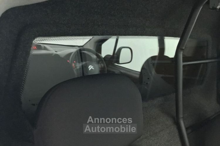 Citroen Berlingo FOURGON 1.6 HDI 75 CLUB - <small></small> 11.388 € <small>TTC</small> - #6