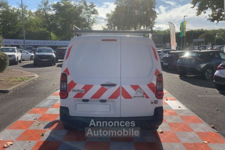 Citroen Berlingo FOURGON BlueHDi 100 CLUB 3PL Bluetooth Pack Chantier Pte Lat. Radar Anti-Brouillards - <small></small> 12.450 € <small>TTC</small> - #19