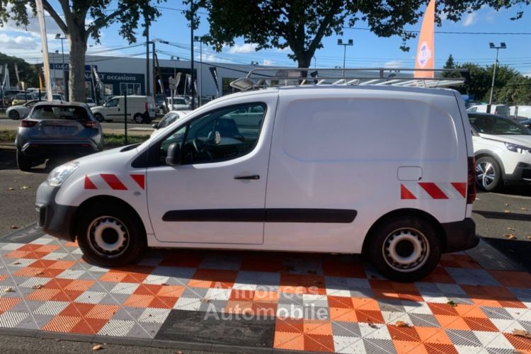 Citroen Berlingo FOURGON BlueHDi 100 CLUB 3PL Bluetooth Pack Chantier Pte Lat. Radar Anti-Brouillards - <small></small> 12.450 € <small>TTC</small> - #26