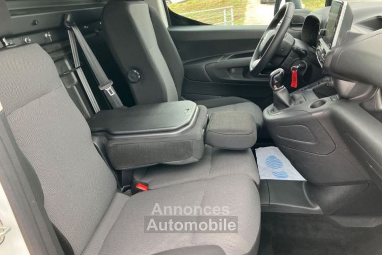 Citroen Berlingo FOURGON BlueHDi 100 DRIVER GPS Caméra Bois Radars 3PL - <small></small> 15.650 € <small>TTC</small> - #16