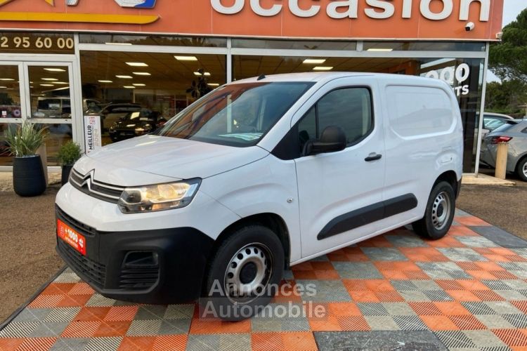 Citroen Berlingo FOURGON M BlueHDi 100 CLUB 1000 kg GPS Caméra Grip Pte Lat. Kit Bois - <small></small> 17.950 € <small>TTC</small> - #1