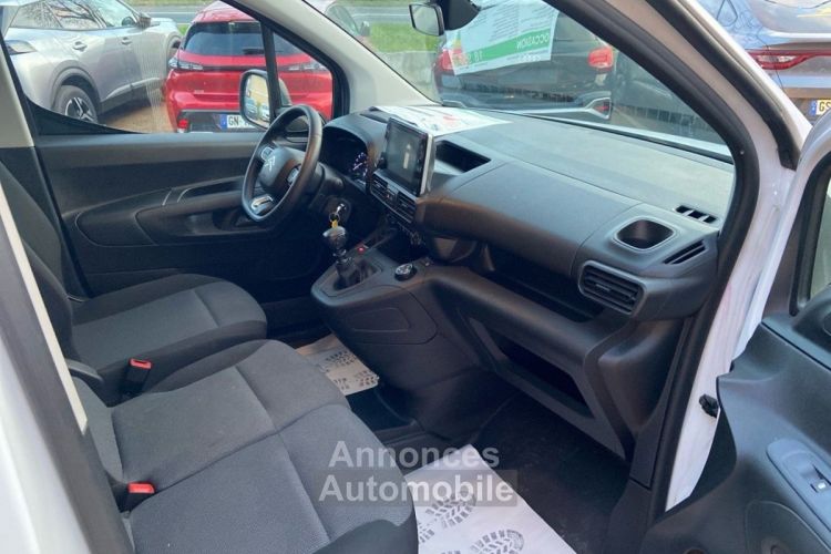 Citroen Berlingo FOURGON M BlueHDi 100 CLUB 1000 kg GPS Caméra Grip Pte Lat. Kit Bois - <small></small> 17.950 € <small>TTC</small> - #9