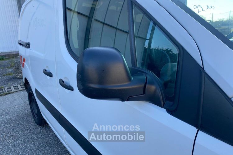 Citroen Berlingo FOURGON M BLUEHDI 100 CLUB - <small></small> 9.990 € <small>TTC</small> - #32