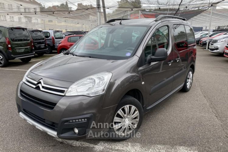 Citroen Berlingo II (3) 1.2 PureTech 110 S& Shine - <small></small> 11.990 € <small>TTC</small> - #1