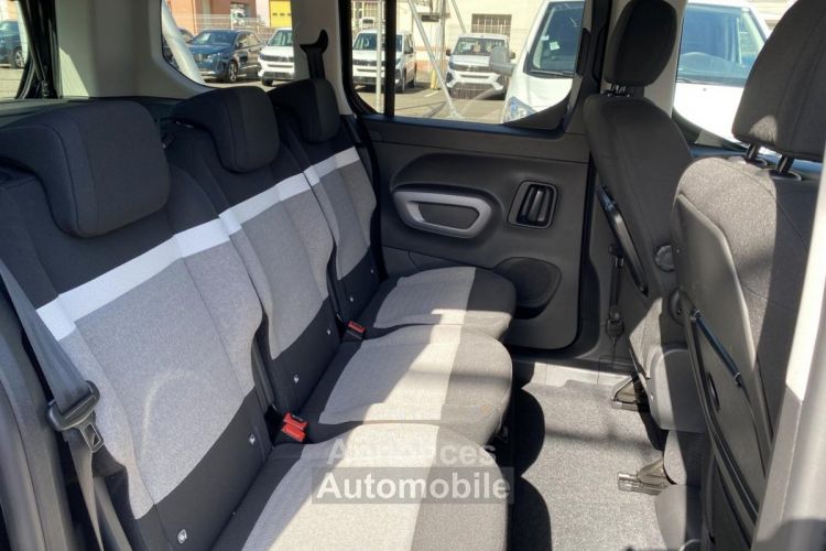 Citroen Berlingo III (2) 1.5 BlueHDi S&S 130 EAT8 COMBI M Max - <small></small> 28.490 € <small></small> - #11