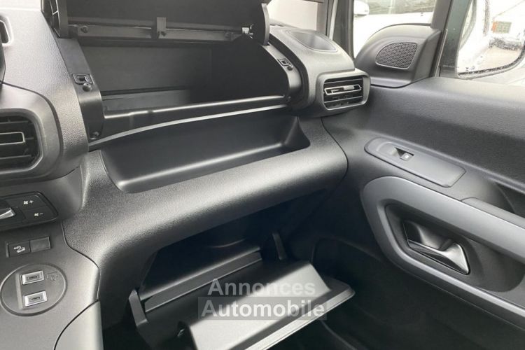 Citroen Berlingo III (3) TAILLE M BLUEHDI 130 S&S MAX EAT8 AVEC PACK TECHNO - <small></small> 28.900 € <small></small> - #50