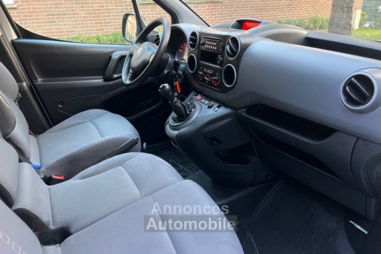 Citroen Berlingo PLANCB 1.6 HDI 92CH CONFORT 117.000KM 3 PLACES 07/2016 - <small></small> 7.990 € <small>TTC</small> - #17