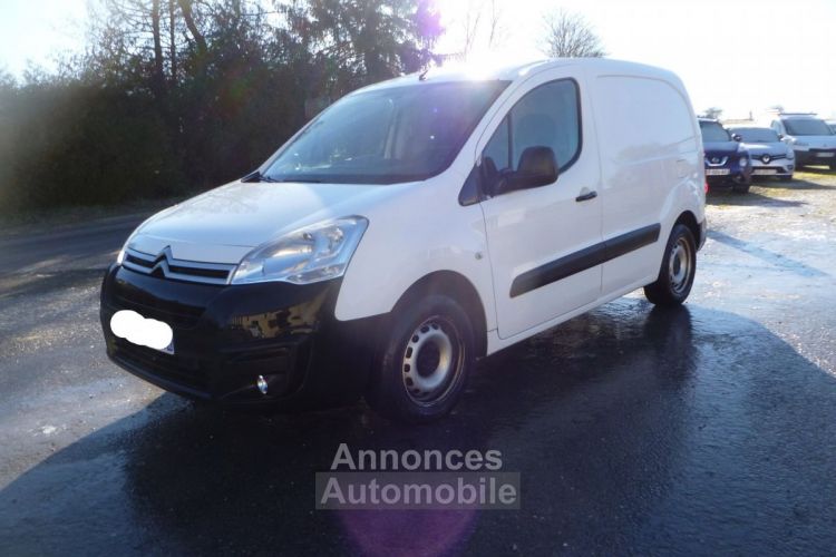 Citroen Berlingo UTILITAIRE 1.6 BLUE HDI 100CH CLUB M 3 PLACES - <small></small> 11.700 € <small>TTC</small> - #1