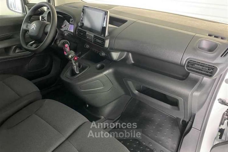 Citroen Berlingo VAN FOURGON TAILLE M 650kg BlueHDi 100ch BVM6 Club - <small></small> 18.980 € <small>TTC</small> - #2